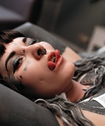 Анкета проститутки Зинаида - город Северо-Курильск, 23 года, №2193